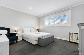 New Haven - Morning Sunrise Suite